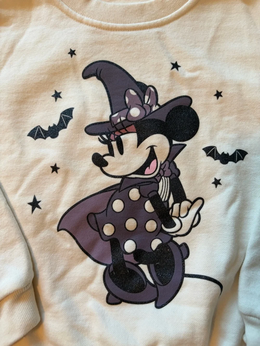 Gap girls 4T Cream Minnie Mouse Graphic Sweatshirt - Kids' Halloween Sweater